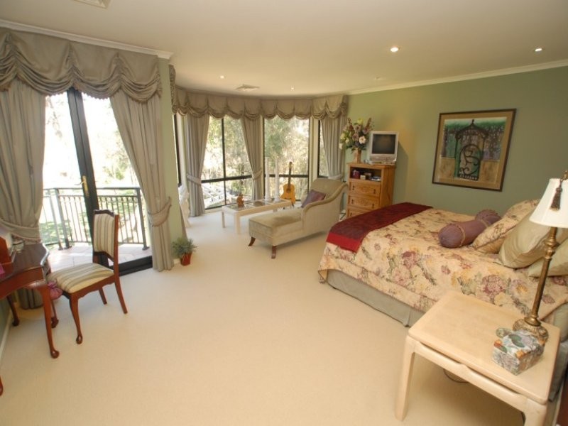 32 Kamilaroo Avenue, Lake Munmorah NSW 2259