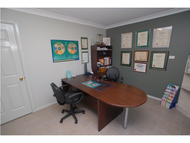 32 Kamilaroo Avenue, Lake Munmorah NSW 2259