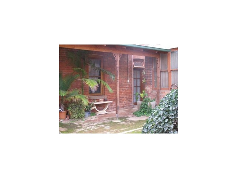 128 Green Street, Lockhart NSW 2656
