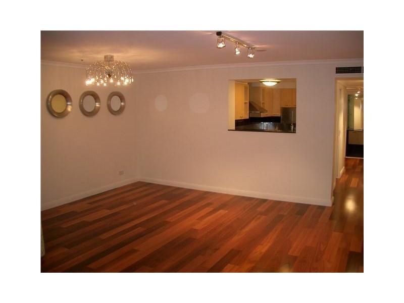 Unit 606/7 Rockwall Cres, Potts Point NSW 2011