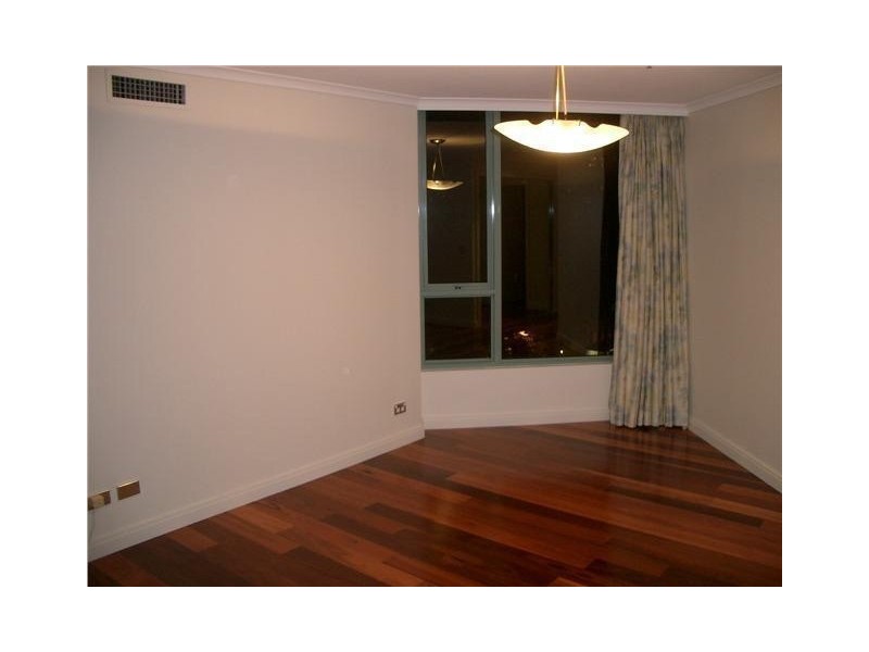 Unit 606/7 Rockwall Cres, Potts Point NSW 2011