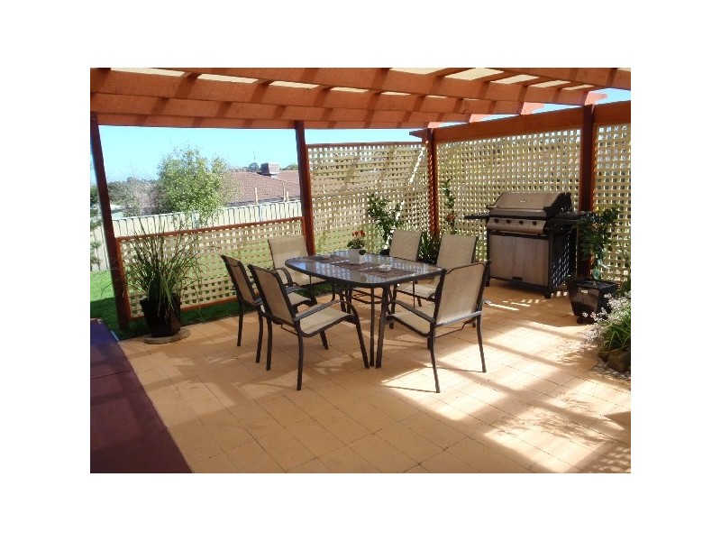 4 Dargi Court, Trott Park SA 5158