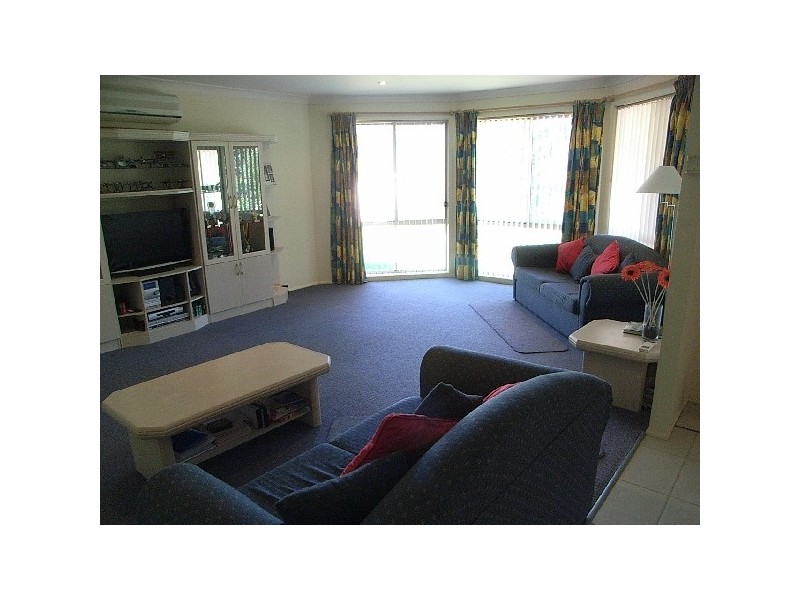 11 Potoroo Blvd, Medowie NSW 2318