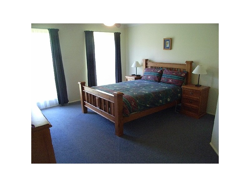 11 Potoroo Blvd, Medowie NSW 2318