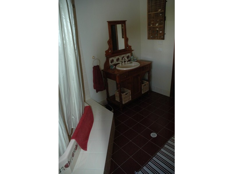 46 Nooramunga Ave, Cambewarra NSW 2540