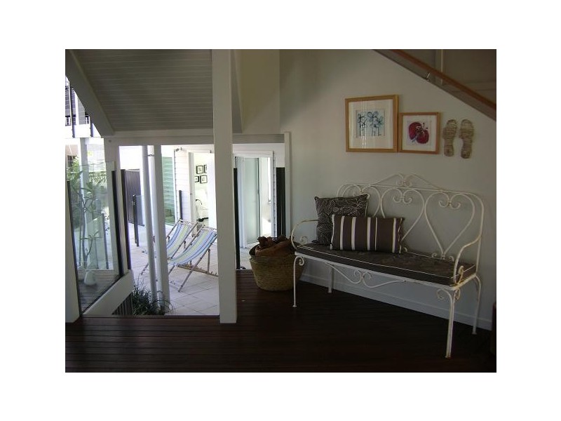19 The Cove, Magnetic Island QLD 4819