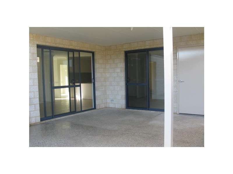 269 George Street, Queens Park WA 6107