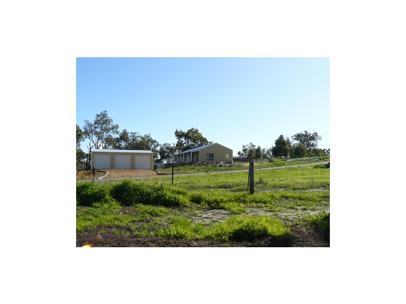 42 Gibbard Place, Bullsbrook WA 6084