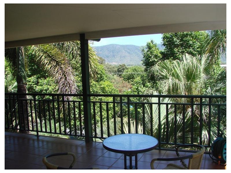 31 Moresby Street, Trinity Beach QLD 4879