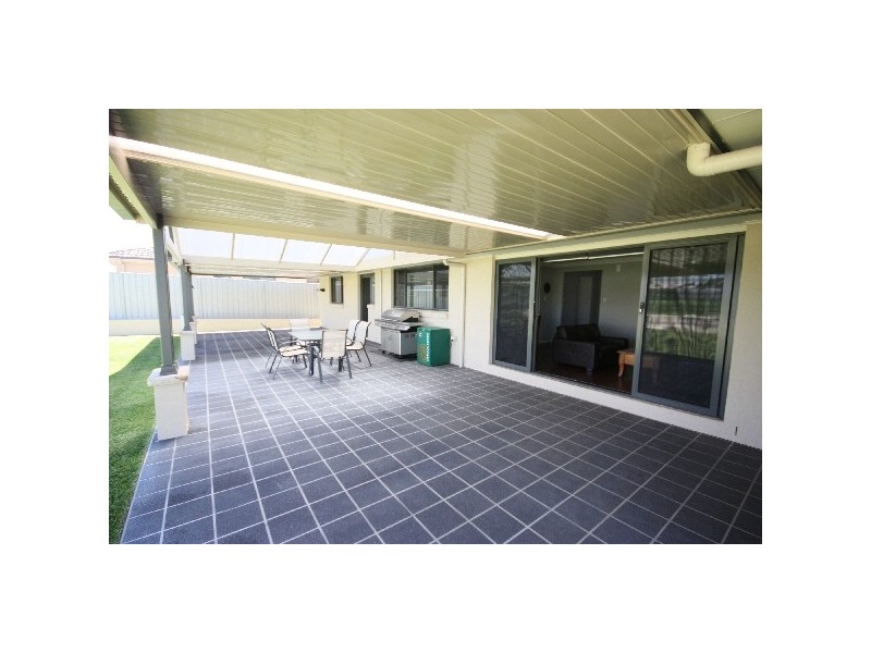 141 Casey Drive, Singleton NSW 2330