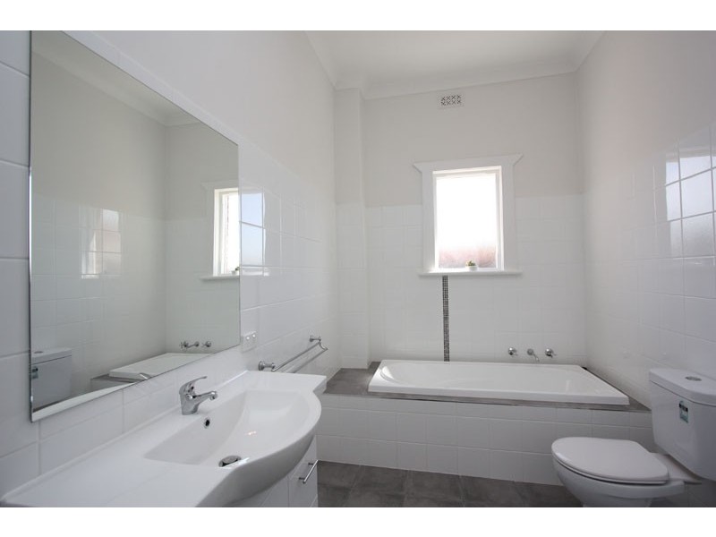 4 Fairbanks Street, Beverley SA 5009