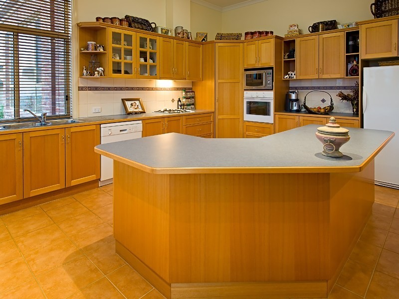 86 Michelle Avenue, Albury NSW 2640