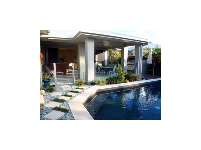 106 The Avenue, Peregian Springs QLD 4573