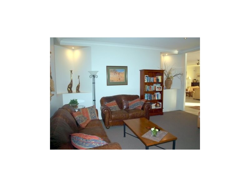 106 The Avenue, Peregian Springs QLD 4573