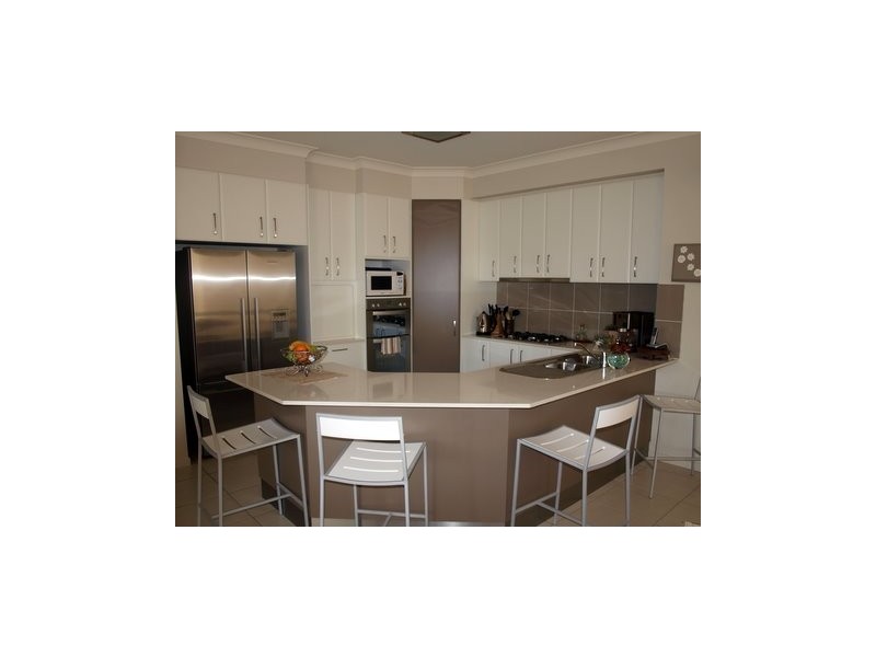 106 The Avenue, Peregian Springs QLD 4573