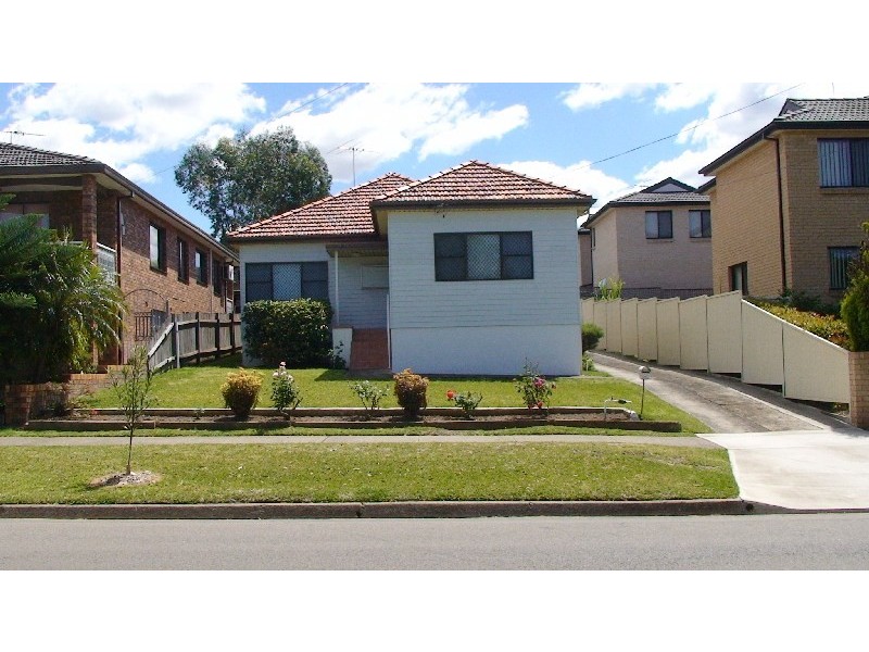 51 Albion Street, Roselands NSW 2196