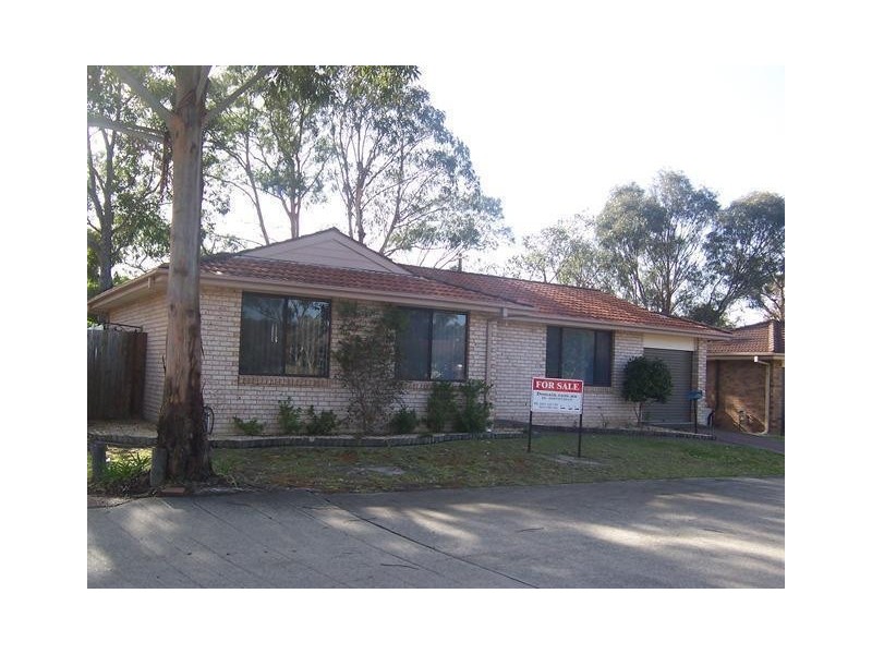 1 Hobbs Close, Bateau Bay NSW 2261