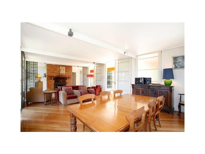 16 Homestead Road, Eltham VIC 3095