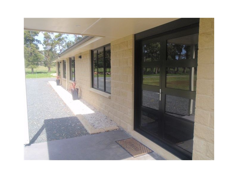 14 Oldina Road, Wynyard TAS 7325