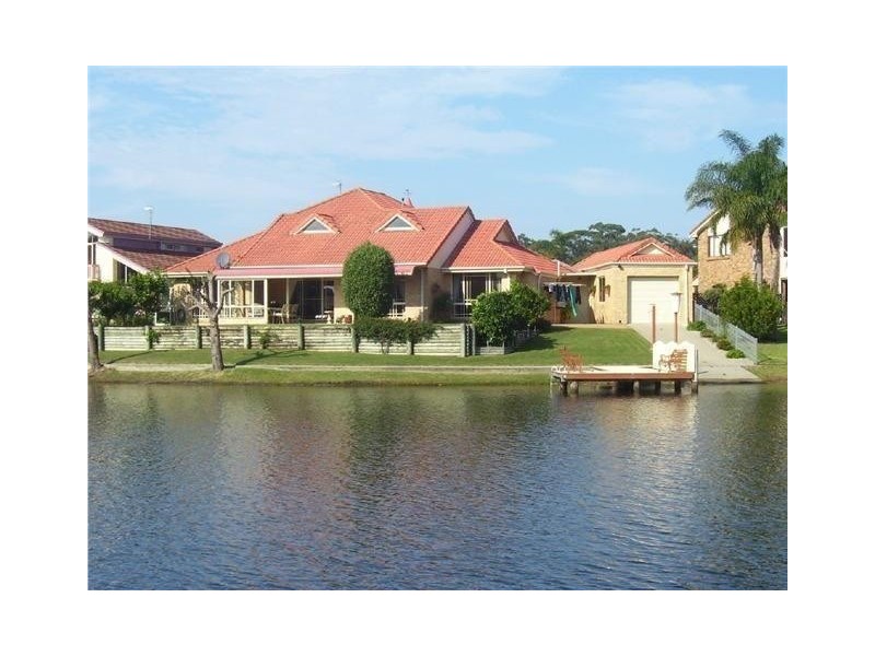 4 Cormorant Avenue, Sussex Inlet NSW 2540