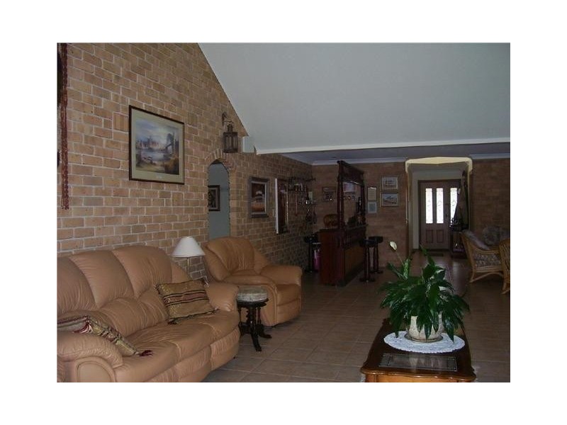 4 Cormorant Avenue, Sussex Inlet NSW 2540