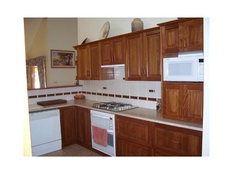 4 Cormorant Avenue, Sussex Inlet NSW 2540