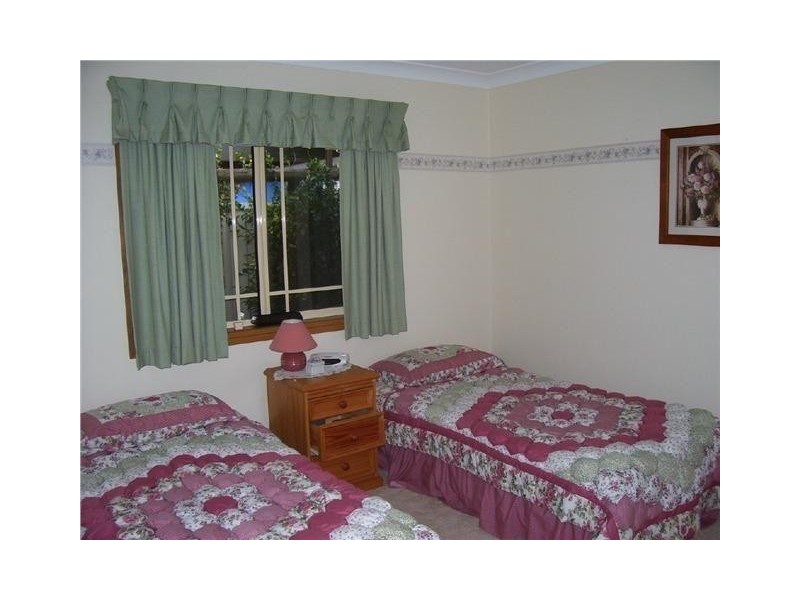 4 Cormorant Avenue, Sussex Inlet NSW 2540