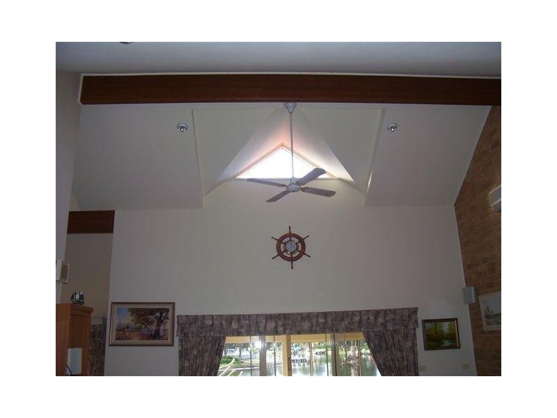 4 Cormorant Avenue, Sussex Inlet NSW 2540