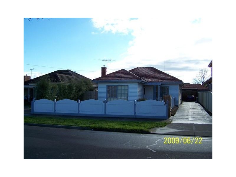 1/88 Liston Avenue, Reservoir VIC 3073