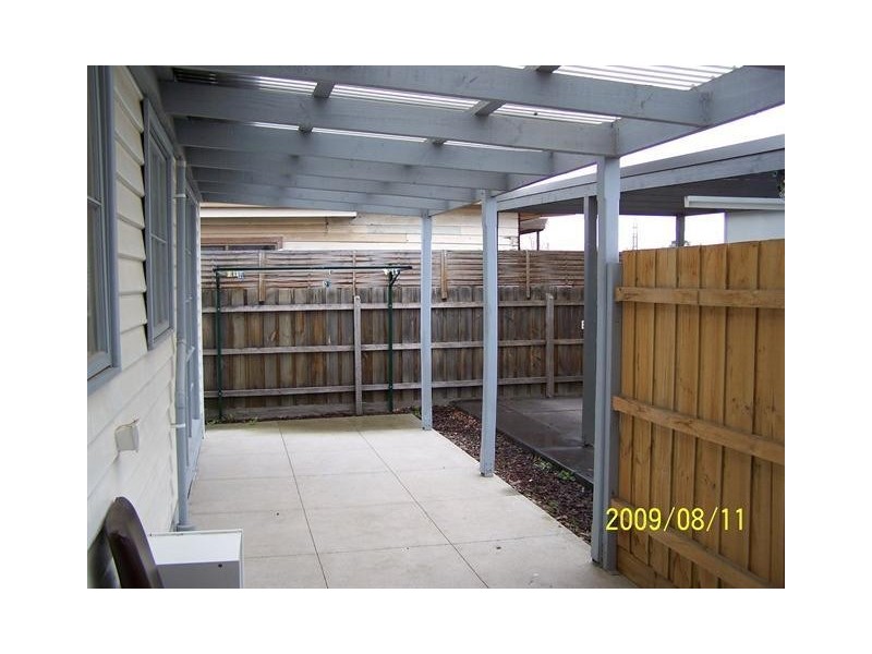 1/88 Liston Avenue, Reservoir VIC 3073