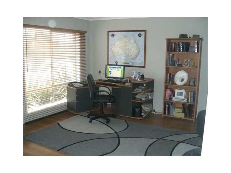 34 Barchester Ave, Truganina VIC 3029