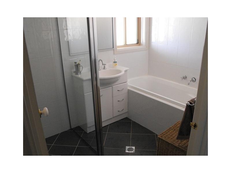 28 Battalion Drive, Cowra NSW 2794