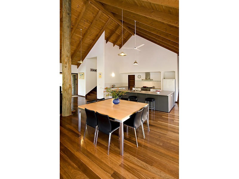 945 Martin Road, Mundaring WA 6073