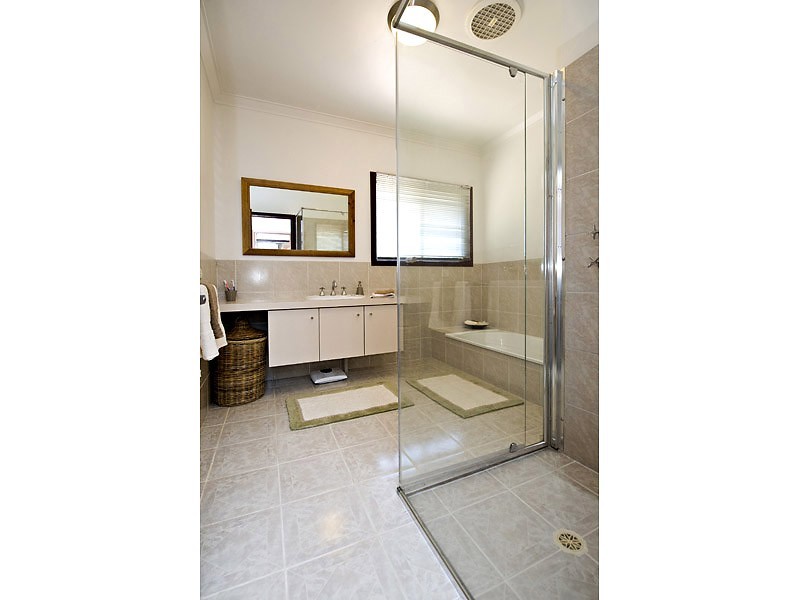 945 Martin Road, Mundaring WA 6073