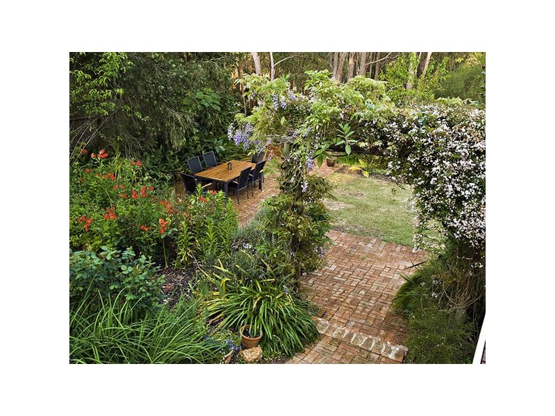 945 Martin Road, Mundaring WA 6073