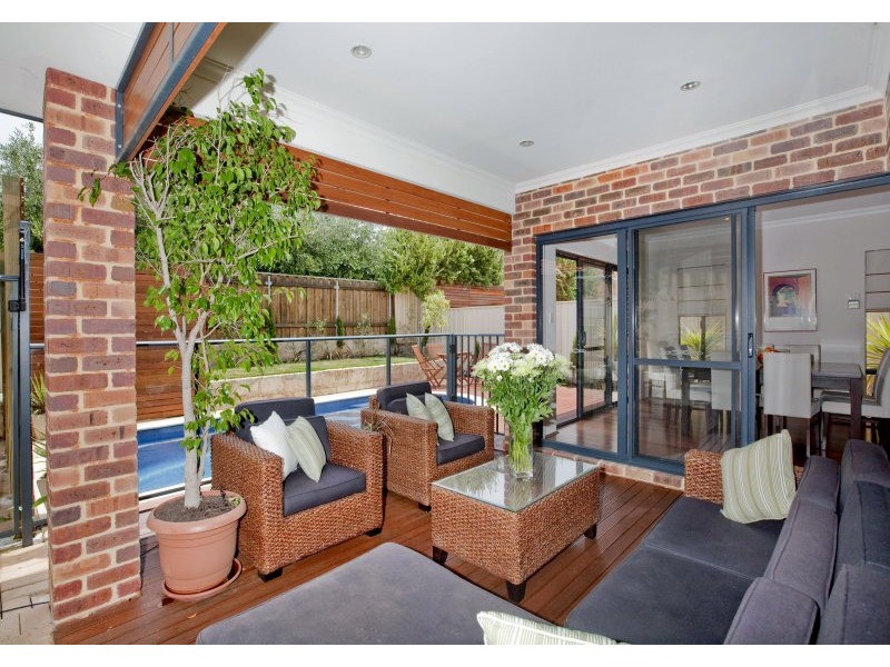 5A Brockway Road, Mount Claremont WA 6010