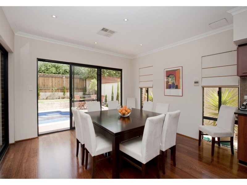 5A Brockway Road, Mount Claremont WA 6010