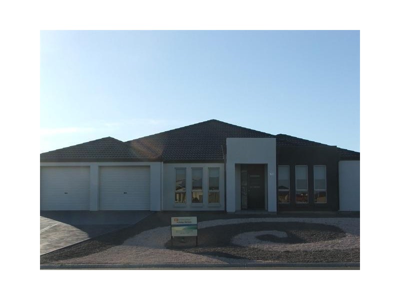 127 Pommern Way, Wallaroo SA 5556