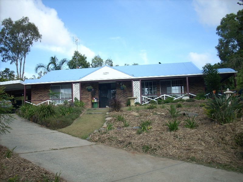 6 Cobram Place, Helensvale QLD 4212