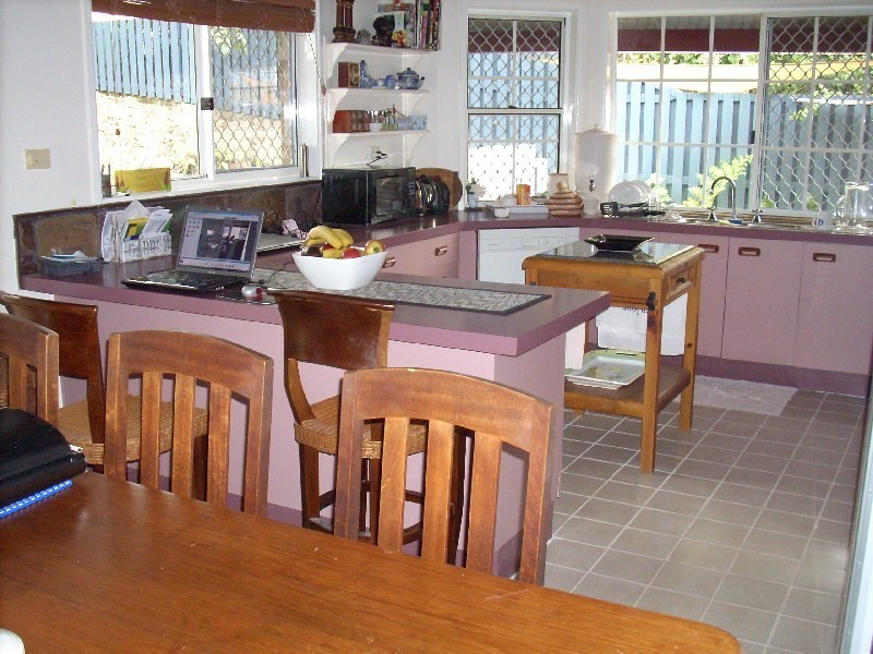 6 Cobram Place, Helensvale QLD 4212