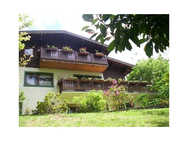 55 Douglas Road, Mount Macedon VIC 3441