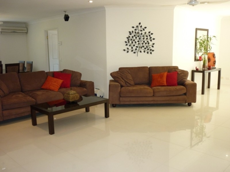 27 Sugarglider Lane, Mudgeeraba QLD 4213