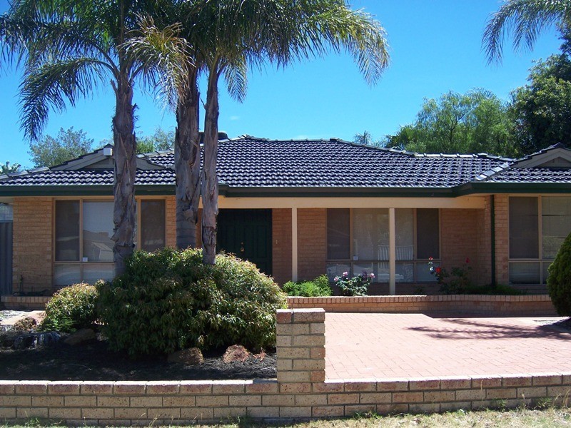 37 Rosella Circle, Ballajura WA 6066