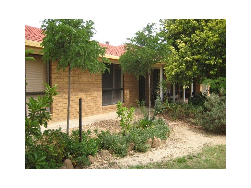 1 Cummins Avenue, Moree NSW 2400