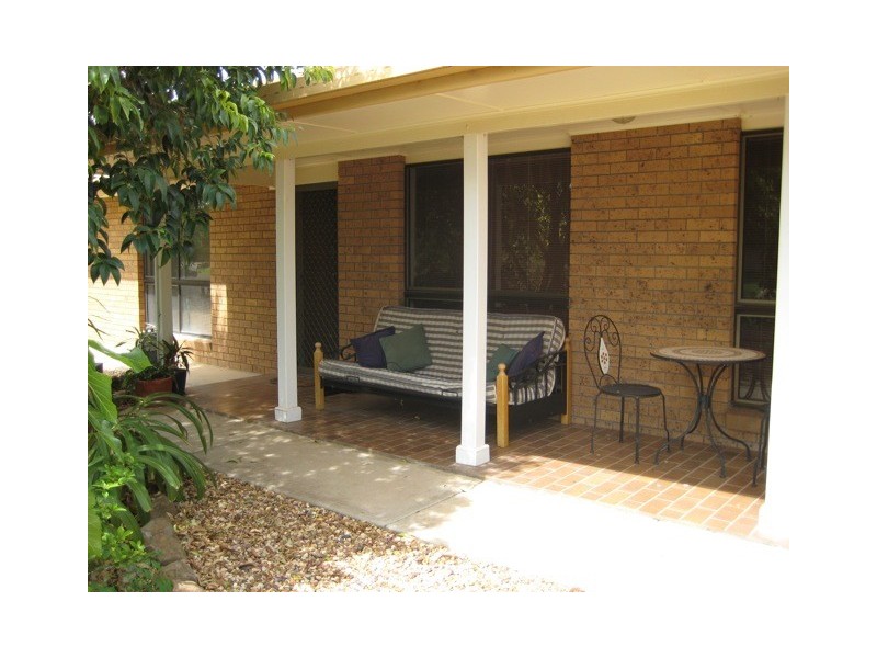 1 Cummins Avenue, Moree NSW 2400