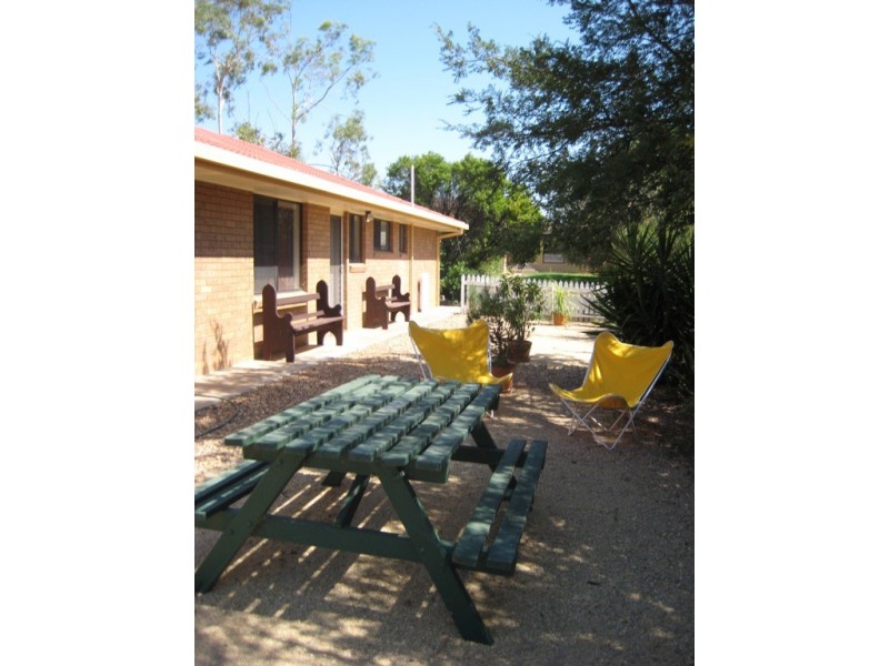 1 Cummins Avenue, Moree NSW 2400