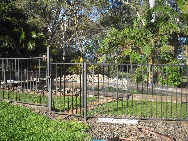 9 Rookes Road, Salt Ash NSW 2318