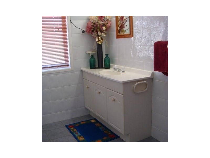 57 Waverley Road, Camp Hill QLD 4152