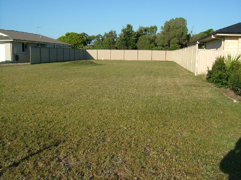 2/2 Palm Place, Evans Head NSW 2473