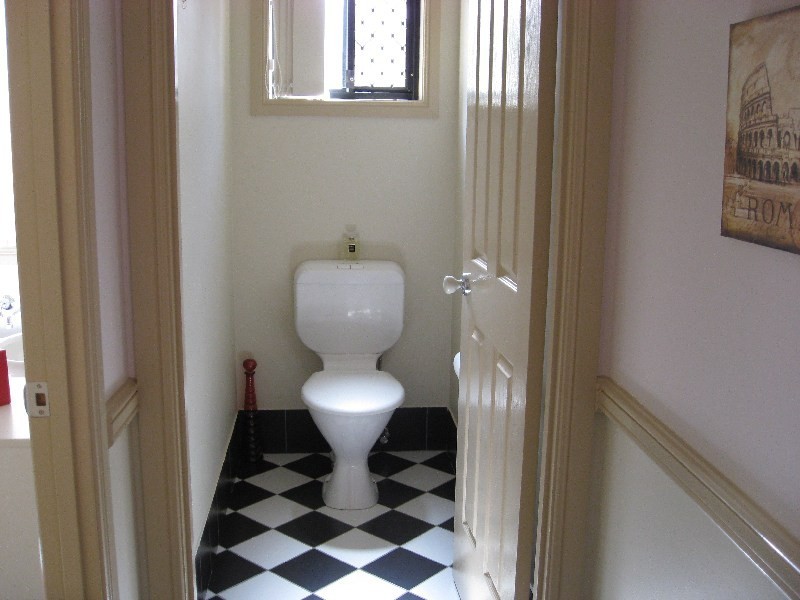 22 Randerson Street, Forest Lake QLD 4078